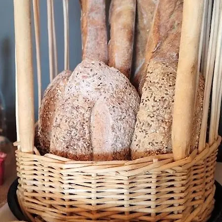 Les Blancs 2* Pra Loup