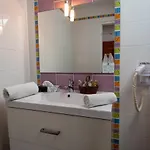 Les Blancs Hotel